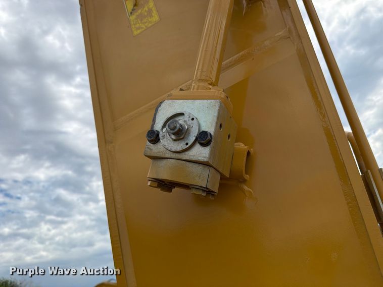 image for item FN3560 2023 Caterpillar 336 TC excavator