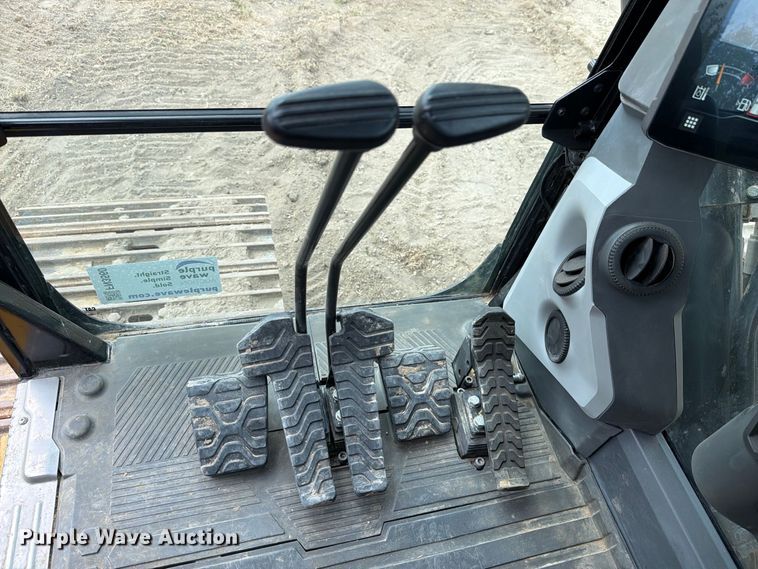 image for item FN3560 2023 Caterpillar 336 TC excavator