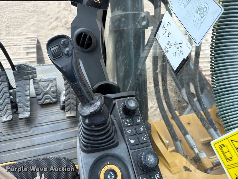 image for item FN3560 2023 Caterpillar 336 TC excavator