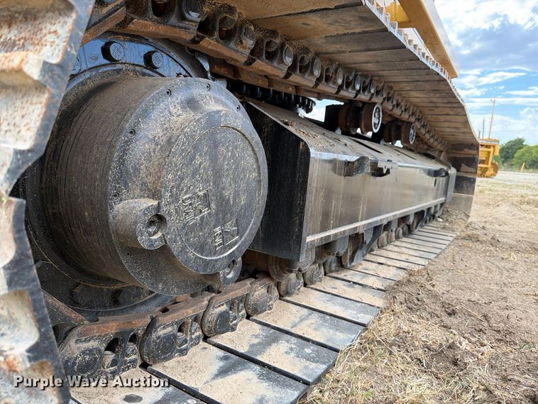 image for item FN3560 2023 Caterpillar 336 TC excavator