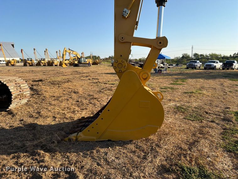 image for item FN3561 2023 Caterpillar 336 TC excavator