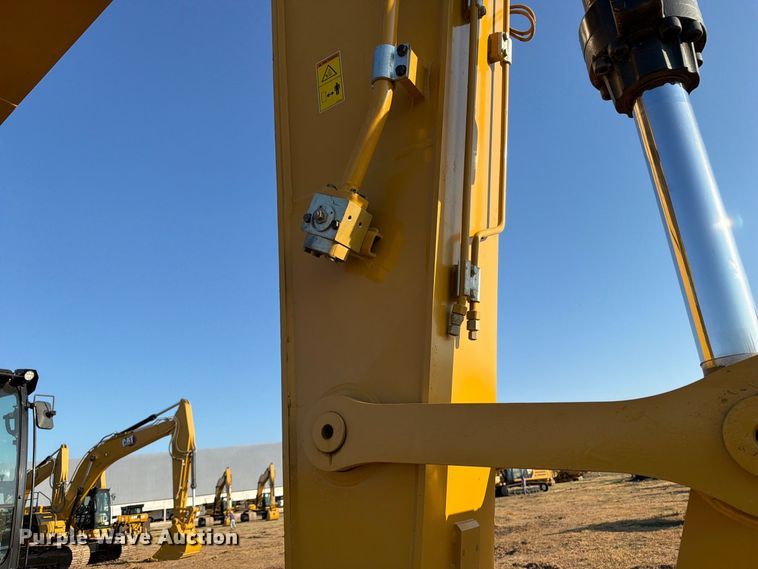 image for item FN3561 2023 Caterpillar 336 TC excavator