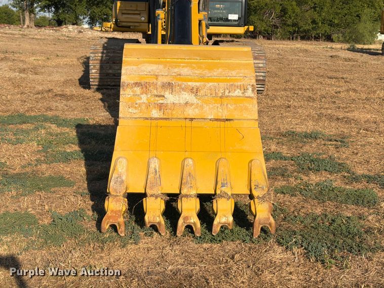 image for item FN3561 2023 Caterpillar 336 TC excavator