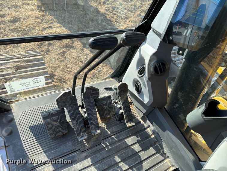 image for item FN3561 2023 Caterpillar 336 TC excavator