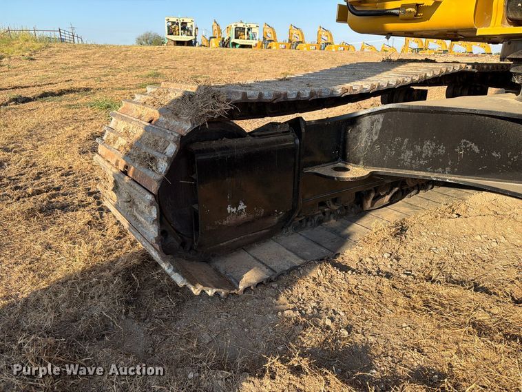 image for item FN3561 2023 Caterpillar 336 TC excavator