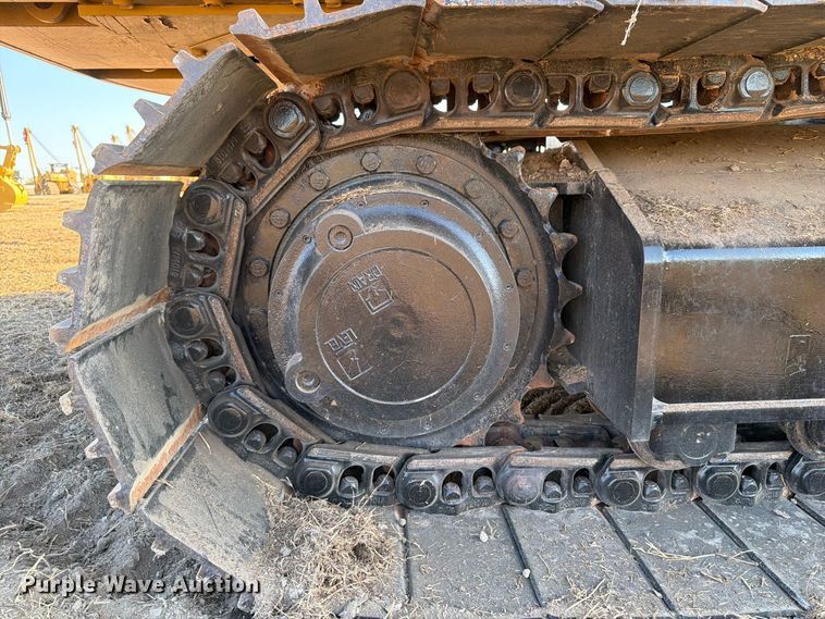 image for item FN3561 2023 Caterpillar 336 TC excavator