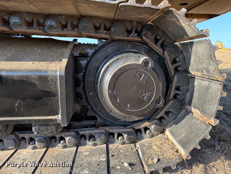 image for item FN3561 2023 Caterpillar 336 TC excavator