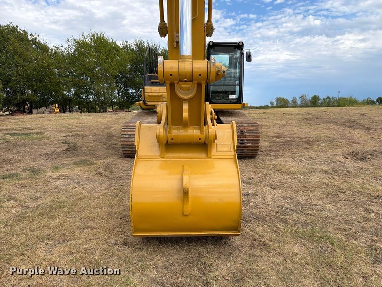 image for item FN3562 2022 Caterpillar 336 TC excavator