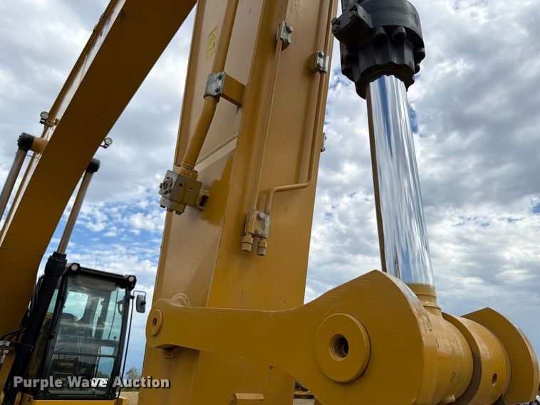image for item FN3562 2022 Caterpillar 336 TC excavator