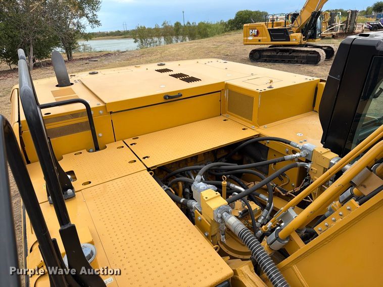 image for item FN3562 2022 Caterpillar 336 TC excavator