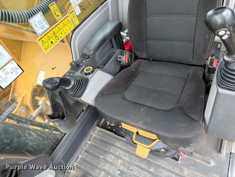 image for item FN3562 2022 Caterpillar 336 TC excavator