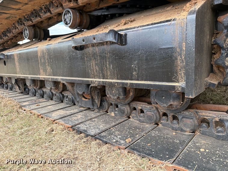 image for item FN3562 2022 Caterpillar 336 TC excavator