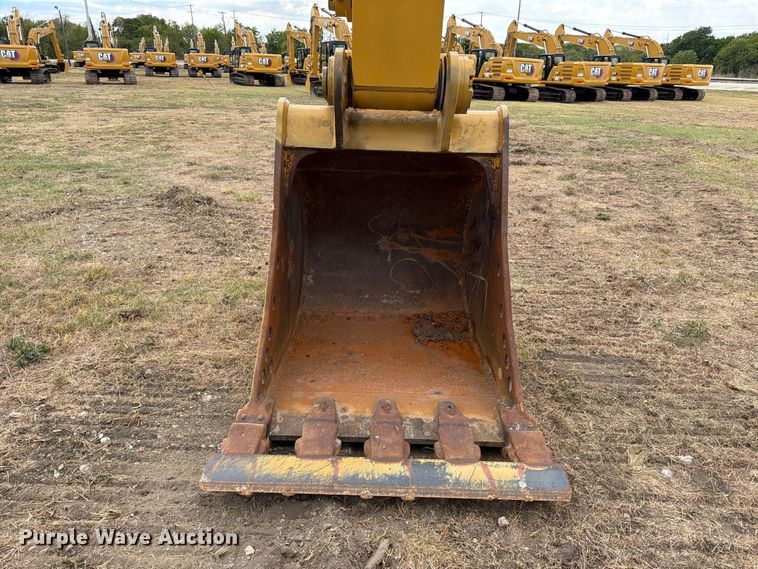 image for item FN3563 2022 Caterpillar 336 TC excavator
