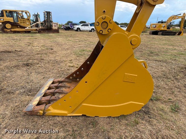 image for item FN3563 2022 Caterpillar 336 TC excavator
