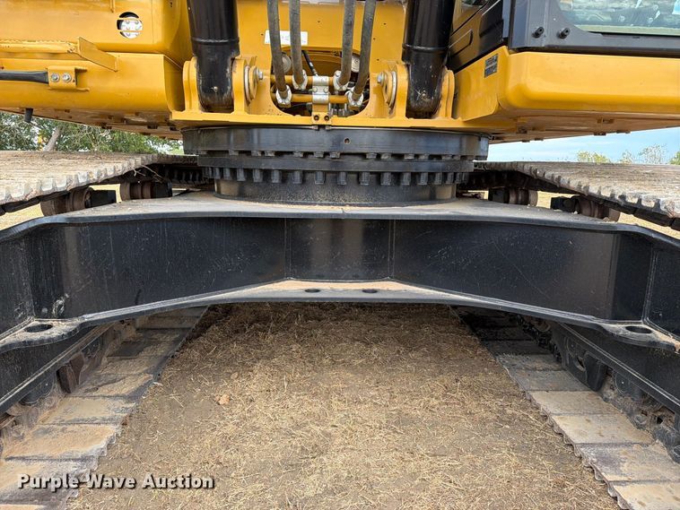 image for item FN3563 2022 Caterpillar 336 TC excavator