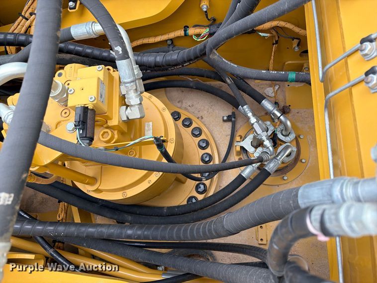 image for item FN3563 2022 Caterpillar 336 TC excavator