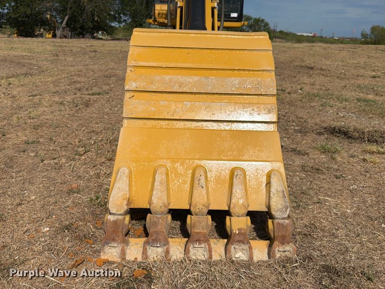 image for item FN3563 2022 Caterpillar 336 TC excavator