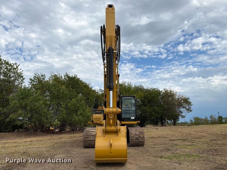 image for item FN3564 2022 Caterpillar 336 TC excavator