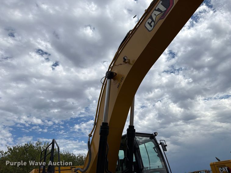 image for item FN3564 2022 Caterpillar 336 TC excavator