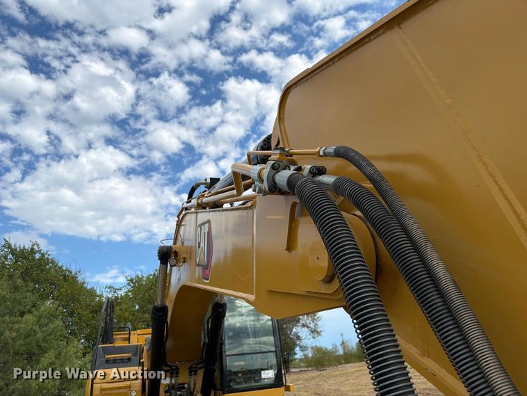 image for item FN3564 2022 Caterpillar 336 TC excavator