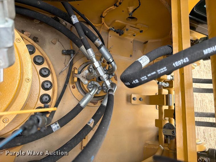 image for item FN3564 2022 Caterpillar 336 TC excavator