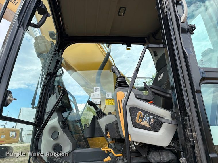 image for item FN3564 2022 Caterpillar 336 TC excavator