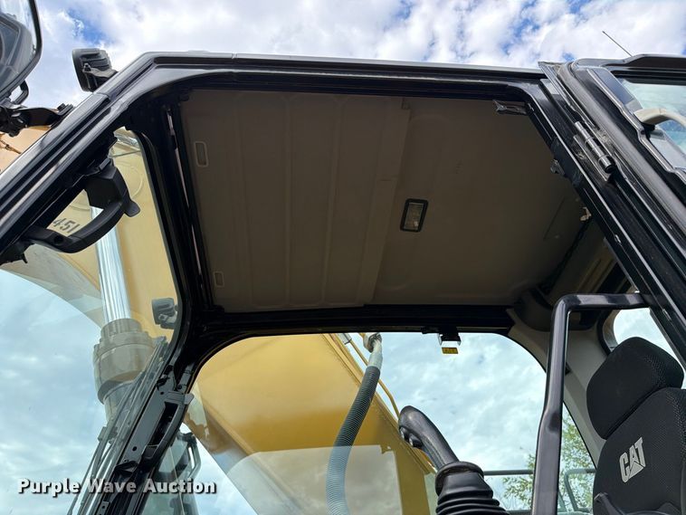 image for item FN3564 2022 Caterpillar 336 TC excavator