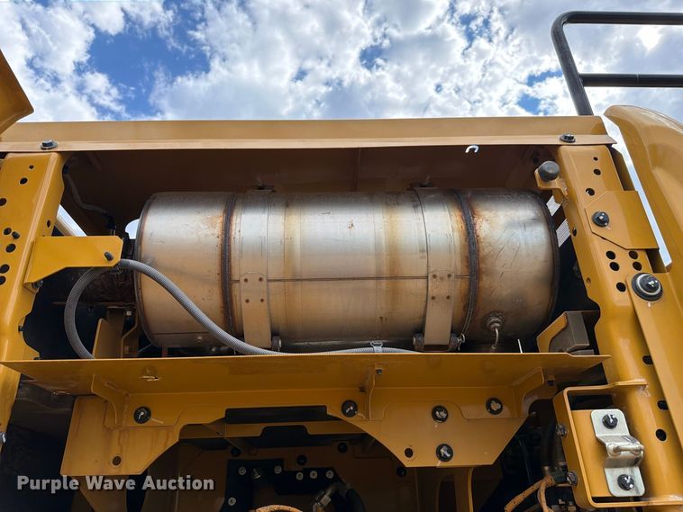 image for item FN3564 2022 Caterpillar 336 TC excavator