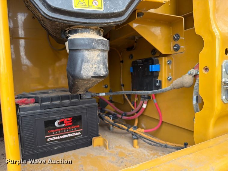 image for item FN3564 2022 Caterpillar 336 TC excavator