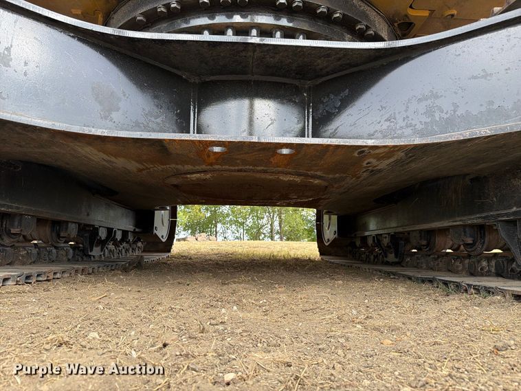 image for item FN3564 2022 Caterpillar 336 TC excavator