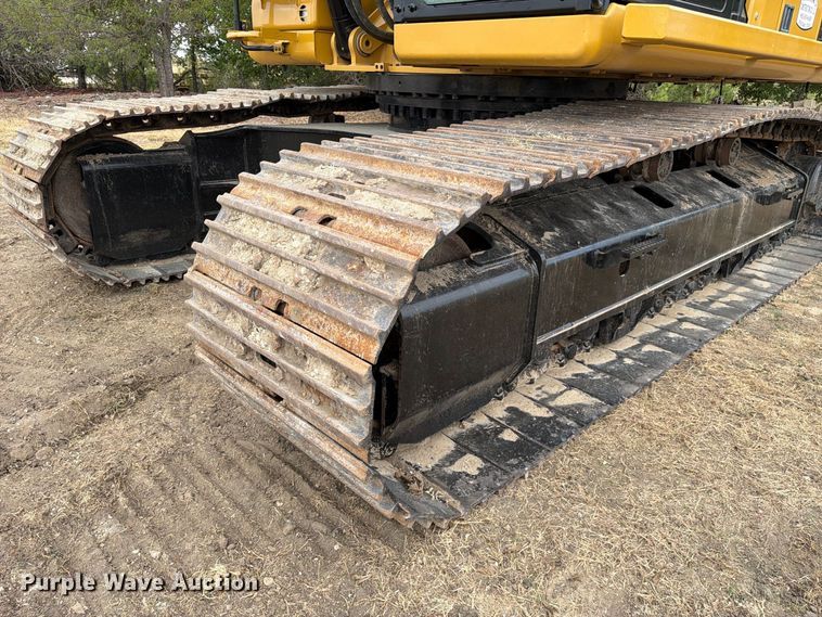 image for item FN3564 2022 Caterpillar 336 TC excavator