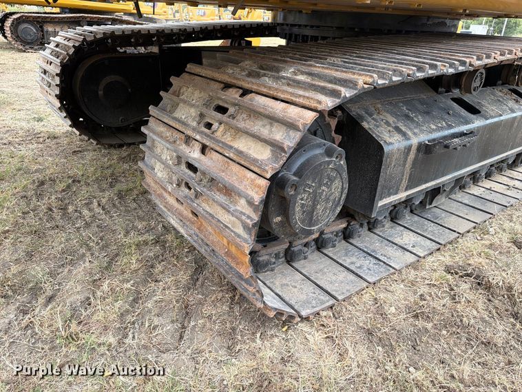 image for item FN3564 2022 Caterpillar 336 TC excavator