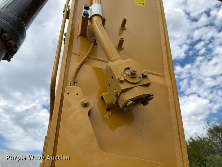 image for item FN3565 2022 Caterpillar 336 TC excavator