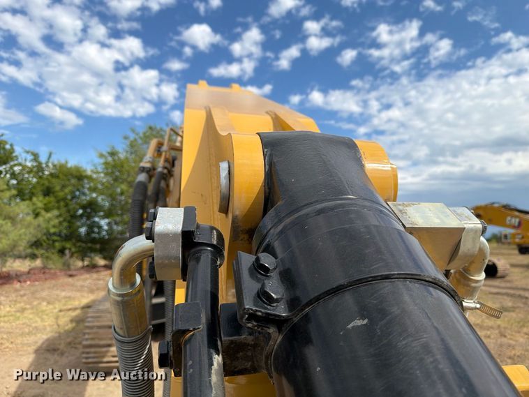 image for item FN3565 2022 Caterpillar 336 TC excavator