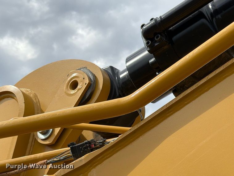 image for item FN3565 2022 Caterpillar 336 TC excavator