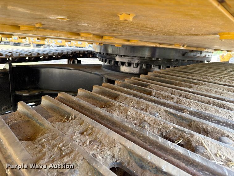 image for item FN3565 2022 Caterpillar 336 TC excavator