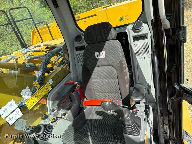 image for item FN3565 2022 Caterpillar 336 TC excavator