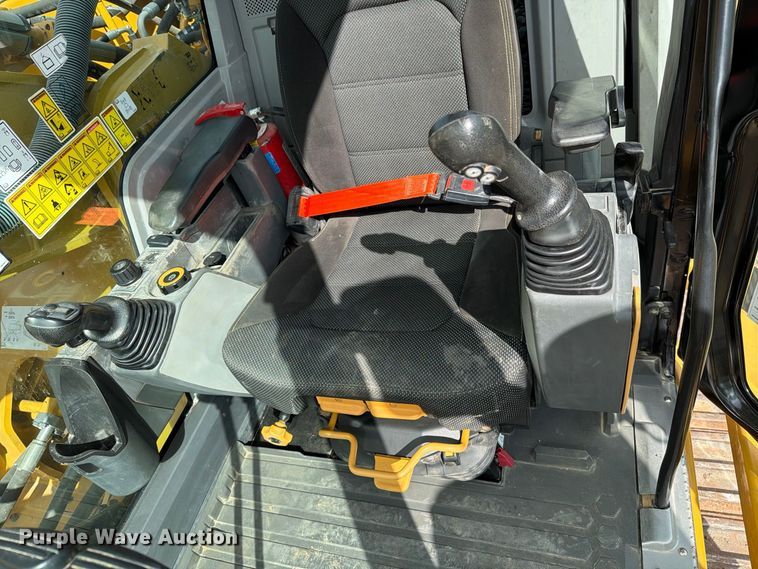 image for item FN3565 2022 Caterpillar 336 TC excavator
