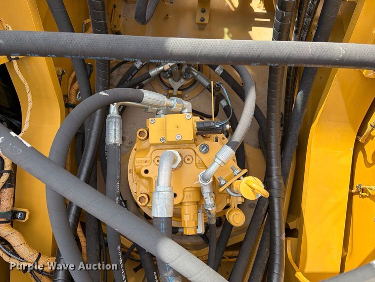 image for item FN3565 2022 Caterpillar 336 TC excavator