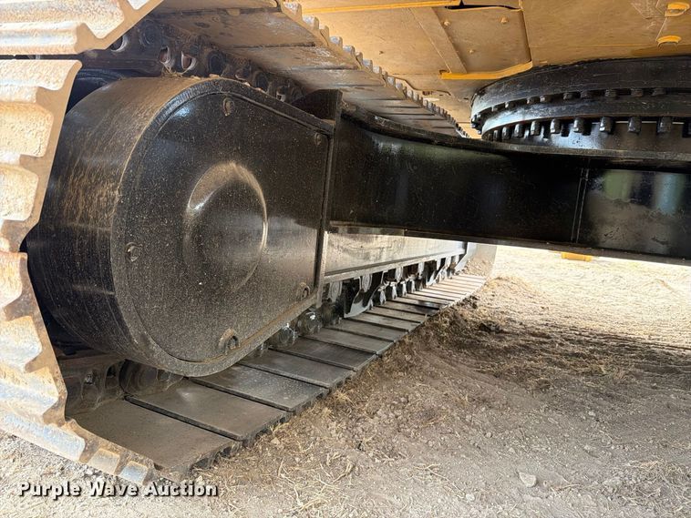 image for item FN3565 2022 Caterpillar 336 TC excavator