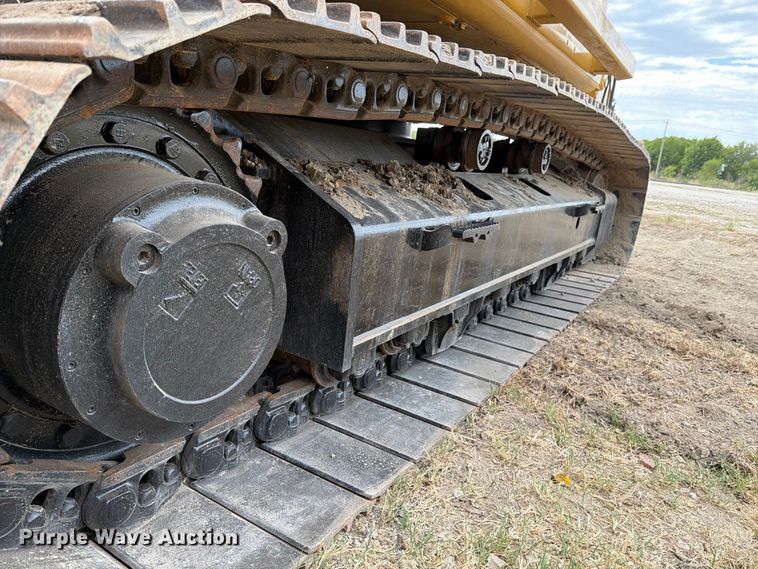 image for item FN3565 2022 Caterpillar 336 TC excavator