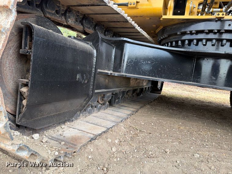 image for item FN3565 2022 Caterpillar 336 TC excavator