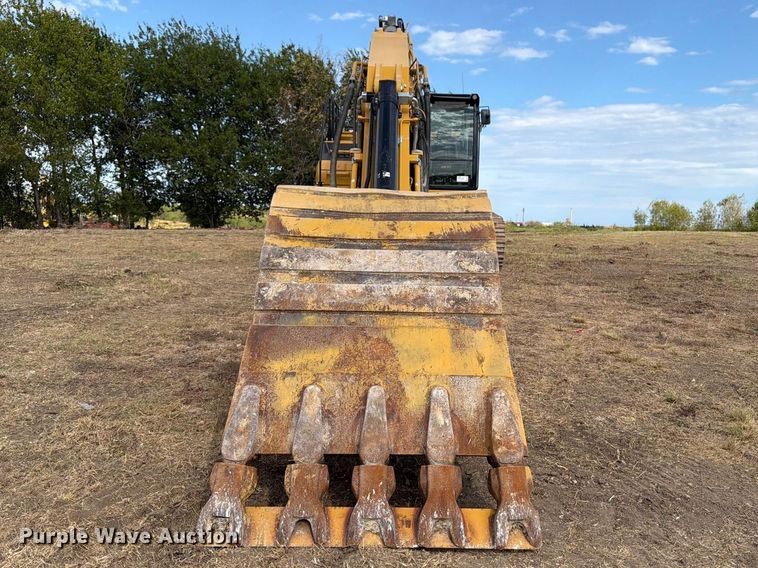 image for item FN3566 2023 Caterpillar 336 TC excavator