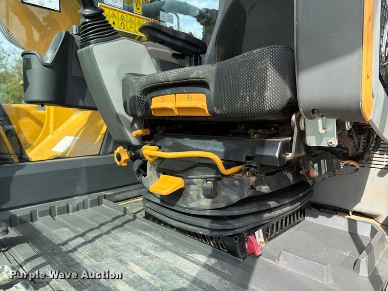 image for item FN3566 2023 Caterpillar 336 TC excavator