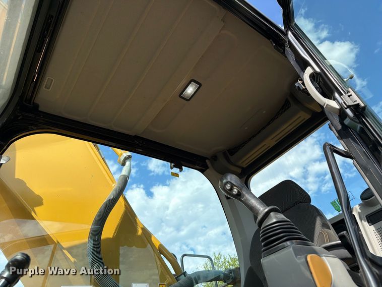 image for item FN3566 2023 Caterpillar 336 TC excavator