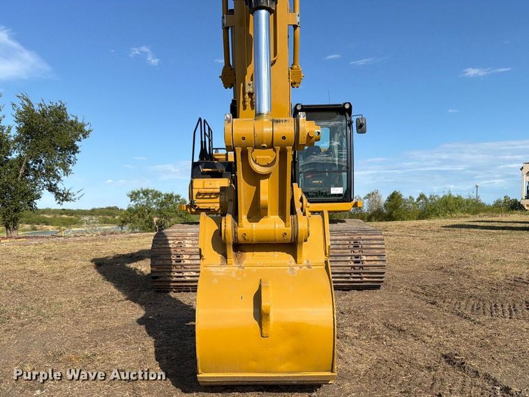image for item FN3567 2023 Caterpillar 336 TC excavator
