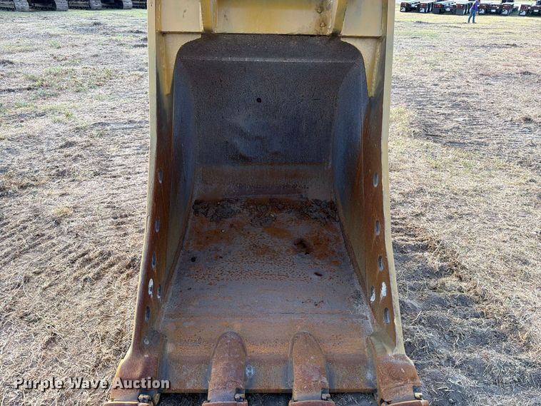 image for item FN3567 2023 Caterpillar 336 TC excavator