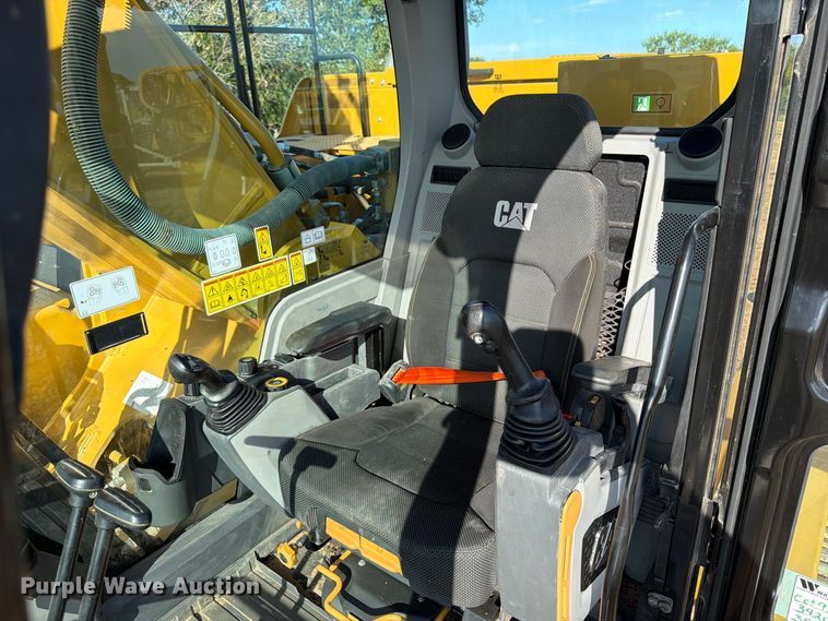 image for item FN3567 2023 Caterpillar 336 TC excavator
