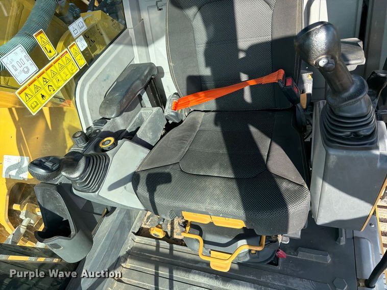 image for item FN3567 2023 Caterpillar 336 TC excavator