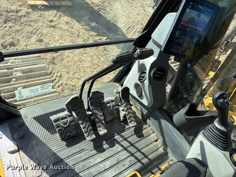 image for item FN3567 2023 Caterpillar 336 TC excavator